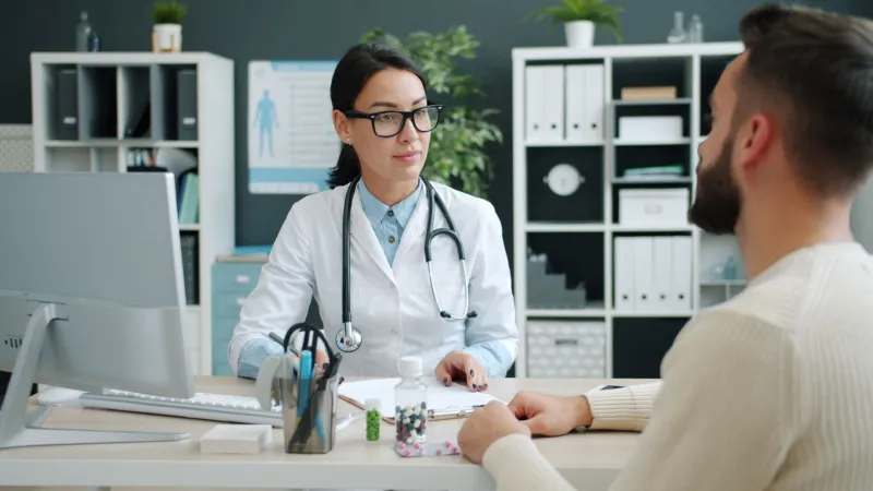 Inibitori di pompa protonica: farmaci indispensabili o pillole prescritte troppo spesso?